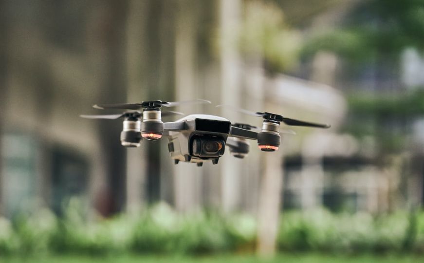 MUP objavio upozorenje zbog masovne upotrebe dronova u Međugorju: Ugrožavate živote ljudi!