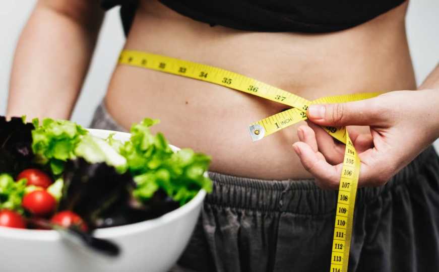 Teško gubite kilograme nakon pedesete? Ovih sedam savjeta će vam pomoći u tome