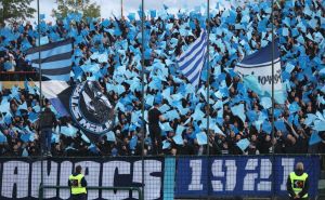 'Grbavica u plavom': Manijaci pokrenuli akciju povodom utakmice protiv Dynamo Minska