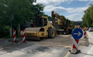 Vozači mogu da odahnu: Radnici završili miniranje na putu Bosanski Petrovac - Bihać