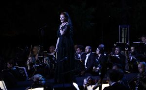 'Kultura na ulice': Gala koncert na trgu Susan Sontag oduševio Sarajlije