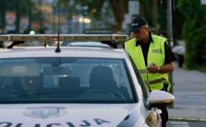 Policija u Sarajevu jučer iz saobraćaja isključila 11 vozača koji nisu imali položen vozački