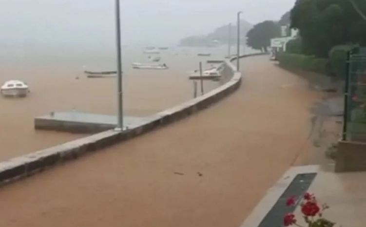 Jaka kiša napravila probleme na crnogorskom primorju