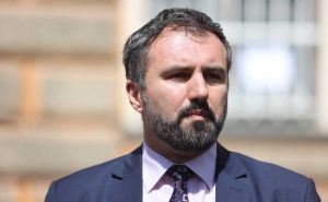 Igor Stojanović: "Schmidt mora obezbijediti instituciju koja će hapsiti sve one koji ruše državu"