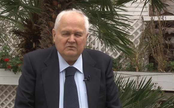 Preminuo bivši predsjednik Srbije Milan Milutinović