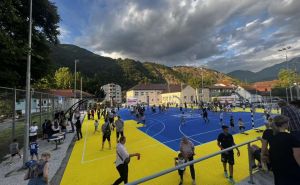 Teletović otvorio košarkaški teren u Jablanici: "Ovdje sam zavolio zvuk lopte koja para mrežicu"