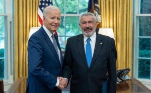 Sven Alkalaj s Joe Bidenom: Predsjedniku SAD je BiH urezana u srcu