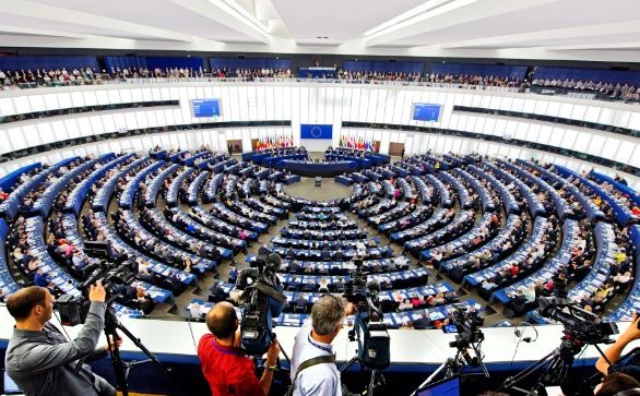 Evropski parlament poziva Evropsku uniju da konačno uvede sankcije Miloradu Dodiku