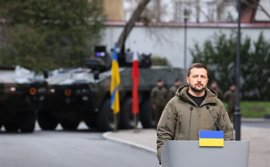 Zelenski posjetio strateško Zmijsko ostrvo u Crnom moru: 'Ukrajina će povratiti svaki djelić!'