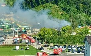 Haos u Sloveniji: Vodeni park u plamenu, nagađa se o uzroku