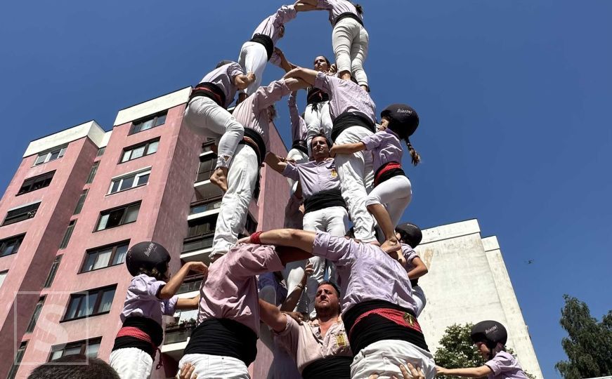 Nevjerovatan show stigao u Sarajevo: Pogledajte kako izgledaju katalonski 'ljudski tornjevi'