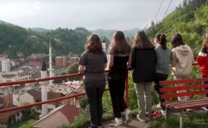 Dokumentarni film 'Moja Srebrenica' nosi poruku: Budućnost su djeca koja nose teško breme genocida