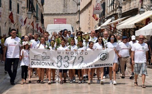 Dubrovnik odao počast žrtvama: Mimohod sjećanja na srebrenički genocid