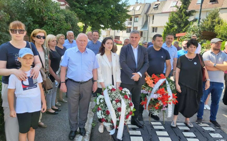 Obilježena 30. tužna godišnjica masakra na Dobrinji: Sjećanje na četrnaest ubijenih Sarajlija