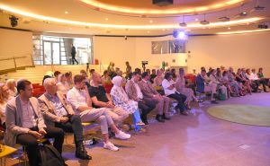 Konferencija "Genocid u Srebrenici" u Sarajevu: Istinu uvrstiti u udžbenike!