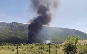Požar u Mostaru: Gori deponija Uborak