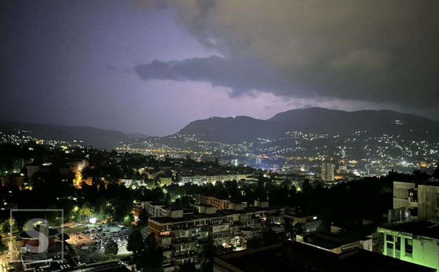 Kiša, vjetar, grmljavina: Snažno nevrijeme stiglo i do Sarajeva