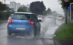 FHMZ poslao upozorenje građanima: U narednim danima ponovo oluje, poznato i gdje