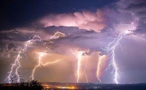 Dramatično upozorenje poznatog slovenskog meteorologa: 'Stižu nove superćelije, tuče i tornada'