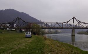 Jeziv prizor na granici Srbije i BiH: Na obali Drine pronađen mrtav muškarac