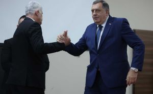 Iz Stranke za BiH poručuju: "Trojka uporno brani Dodika!"