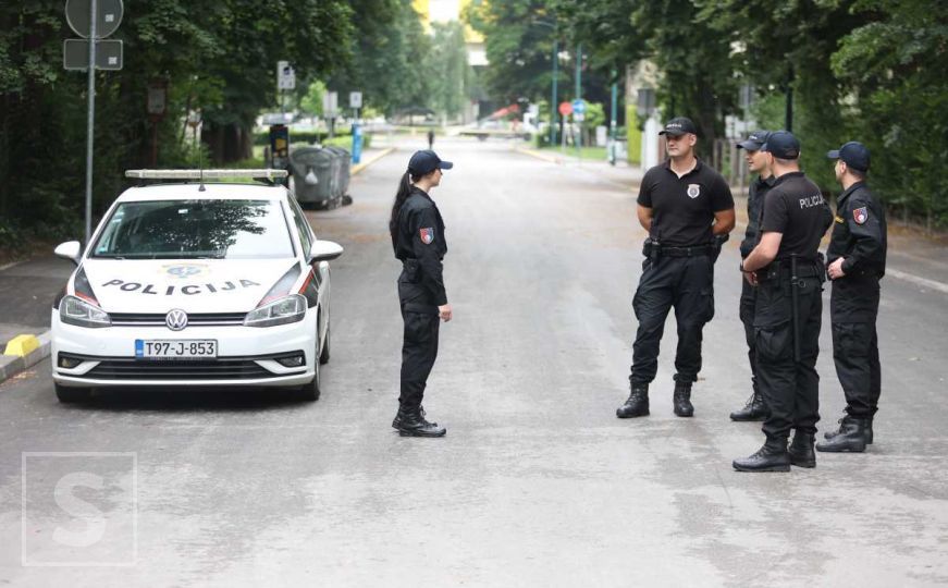 Uhvaćena bjegunica u Sarajevu: Djevojka bila tražena zbog napada na policajca