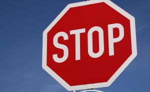 Borba protiv nesavjesnih vozača: U saobraćaj ulaze kamere koje hvataju vozače ako ne stanu na 'Stop'