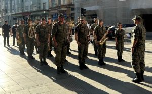 Pogledajte defile Orkestra Oružanih snaga Bosne i Hercegovine: Obilježen Dan ustanka