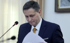 Denis Bećirović za Der Standard: "Hitno pojačati snage EUFOR-a, napadnut je ustavni poredak BiH"