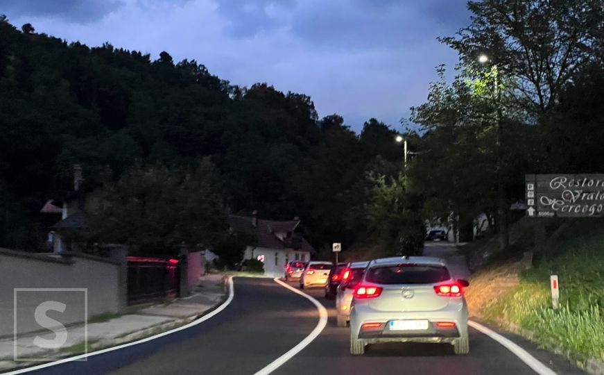Kilometarske gužve prema Sarajevu: Vozi se 30 km/h