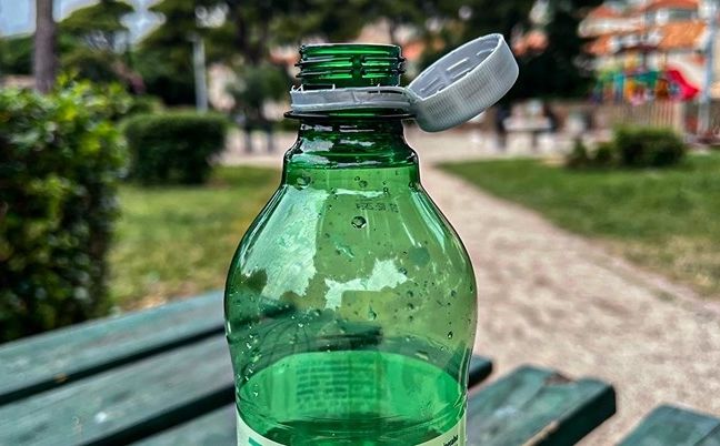 Zašto se uvode čepovi pričvršćeni za flašu - evo o čemu se radi?