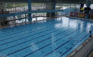 Lijepa vijest: Tokom augusta slobodan ulaz za učenike osnovnih škola na Olimpijski bazen Otoka