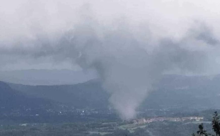 Zabilježen tornado kod Ilirske Bistrice: 'Ne, ovo nisu prizori iz Amerike, ovo je Slovenija večeras'
