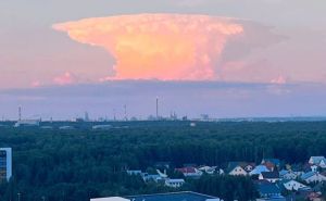 Misteriozni oblak nalik nuklearnoj gljivi u Rusiji. Stanovnici u panici...
