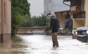 Na snazi narandžasti meteoalarm za cijelu BiH: Nadležni izdali važne upute zbog nevremena