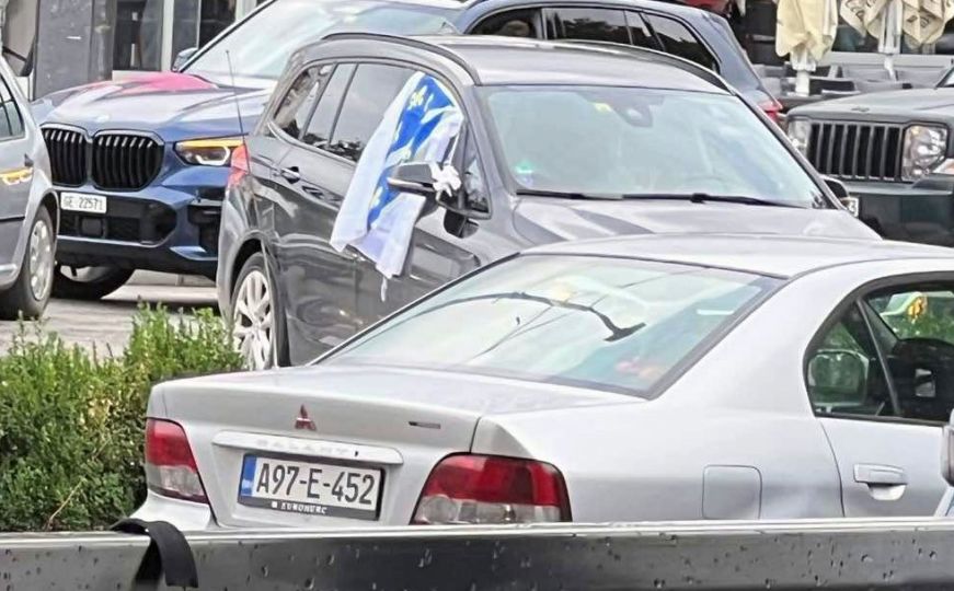 Policija bh. entiteta RS kaznila još jednog vozača zbog zastave Republike BiH s ljiljanima