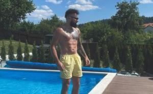 Lažna dojava o bombi mu prekinula nastup: Oglasio se Jala Brat