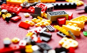 Miris djetinjstva: Znate li šta znači LEGO?