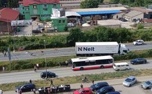 Teška nesreća na ulazu u Zenicu: Ima poginulih, saobraćaj obustavljen