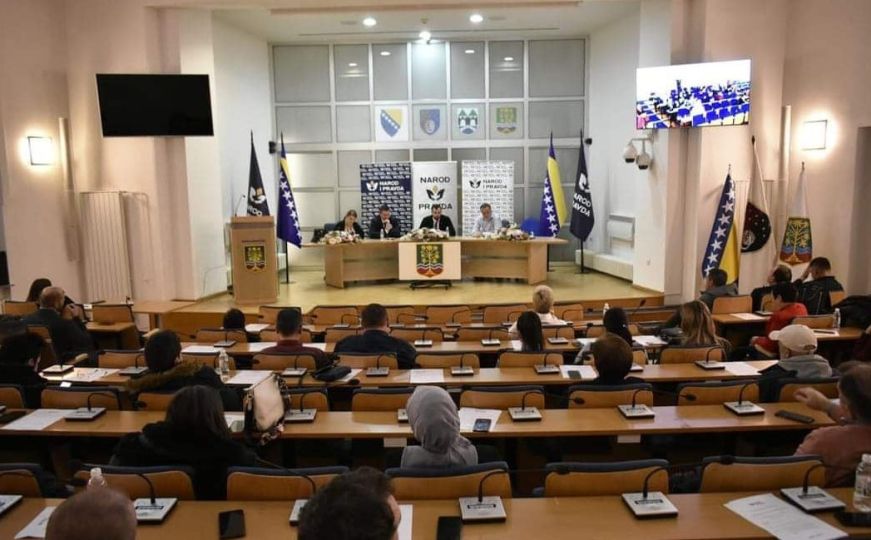 Općinska organizacija NiP Centar ostaje čvrsto pri svojoj odluci o opozivu Srđana Mandića