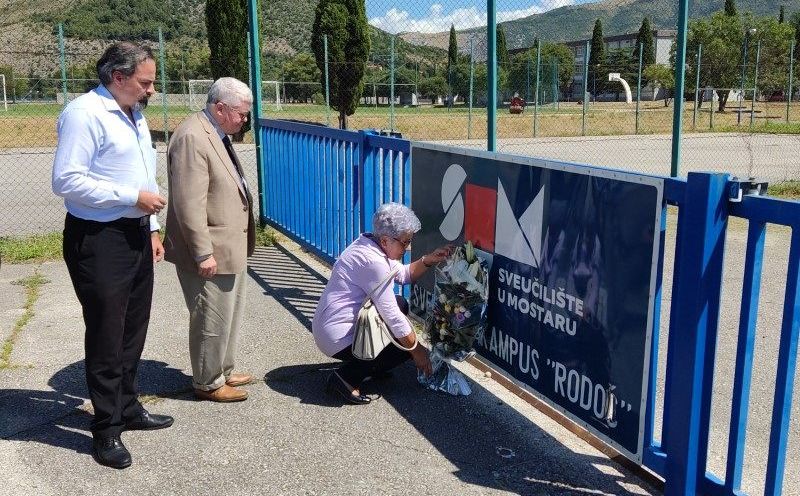 Skandalozno: Logorašima u Mostaru zabranjen pristup zgradi bivšeg logora Heliodrom