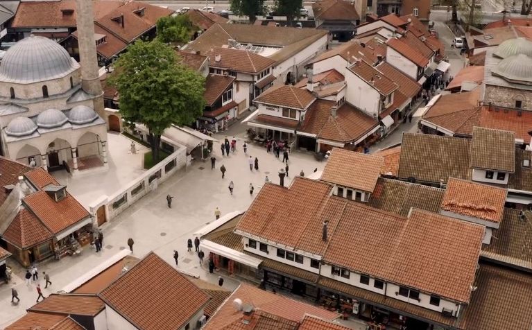 Sarajevo u prelijepom sjaju: Nastavljen projekt obnove fasada, gradonačelnica otkrila nove lokacije