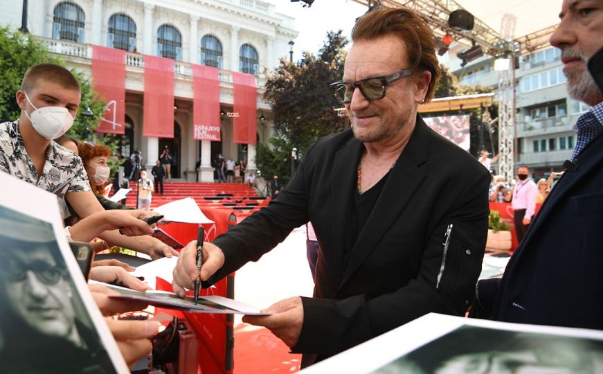 Potvrđeno za Radiosarajevo.ba: Legendarni muzičar Bono Vox dolazi na Sarajevo Film Festival