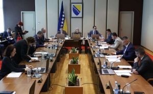 Radiosarajevo.ba saznaje: Sutra sjednica Vijeća ministara, Dan žalosti 16. august