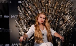 Tron iz hit serije "Igra prijestolja" je stigao u Sarajevo!