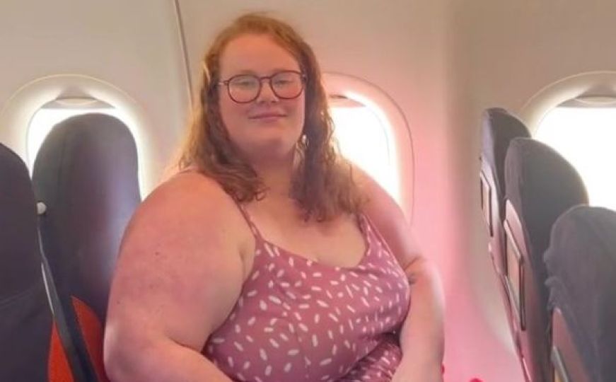 Plus size influencerica otkrila kako besplatno dobije dva mjesta u avionu