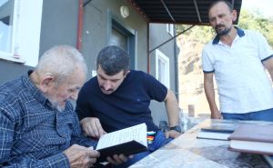 Priča iz Turske: Ostala mu navika tokom služenja vojnog roka - 70 godina svakodnevno piše dnevnik