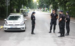 Privođenje u starom dijelu Sarajeva: Lopov provalio u vozilo