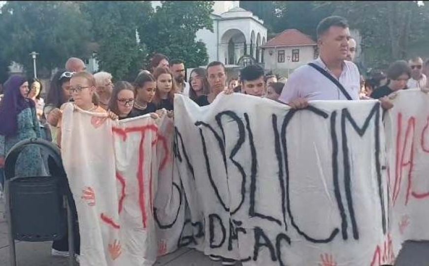 Tuga u Gradačcu: Građani održali mirne proteste za Nizamu Hećimović