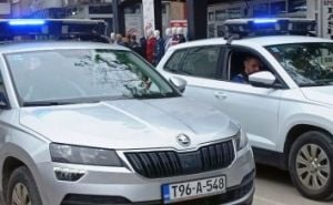 Policajci "češljali" u Gradačcu: U kući zaplijenjeni puška i gomila municije